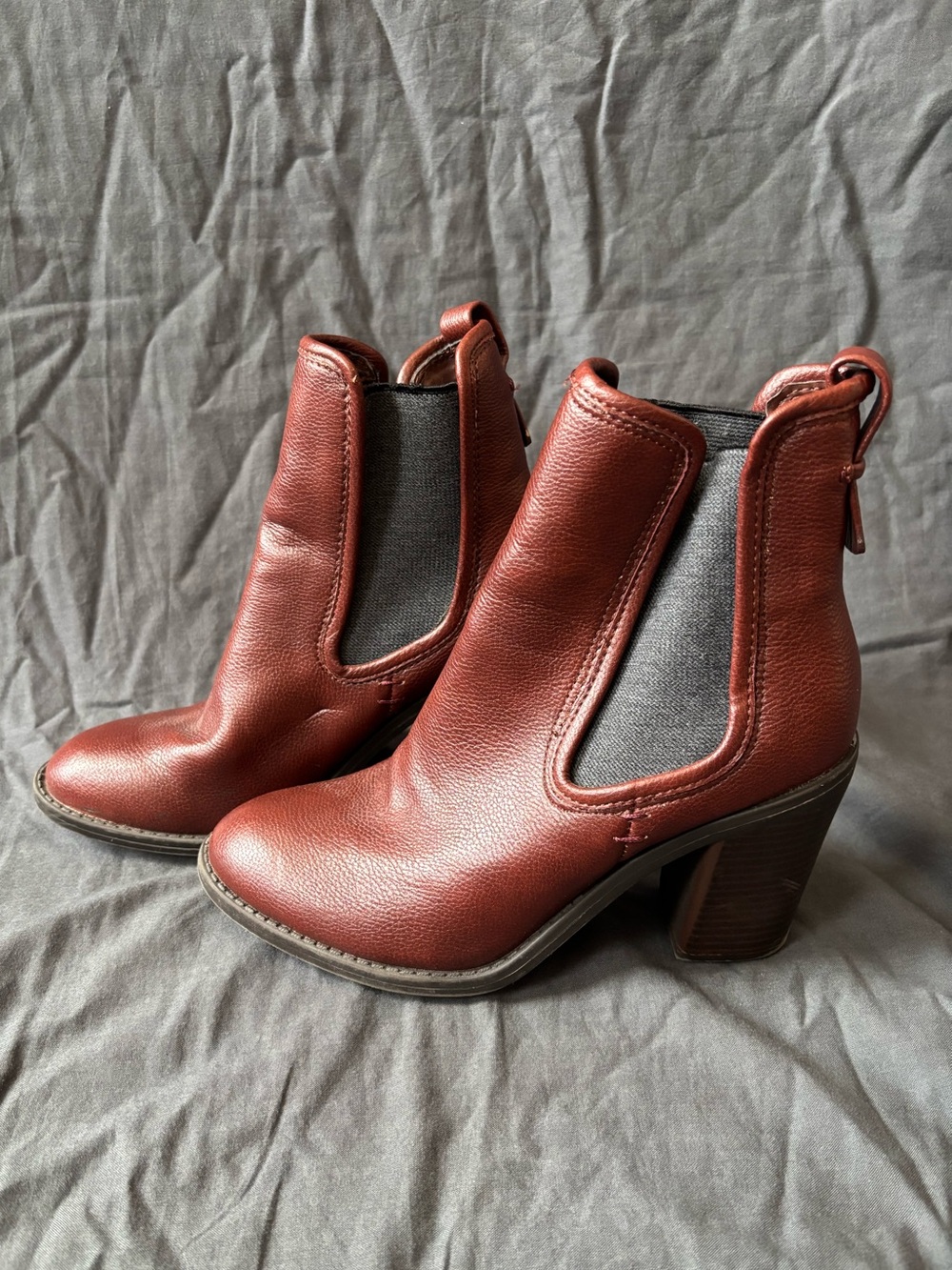 Merona - Women's Burgundy Leather-look Chelsea Block Heel Booties